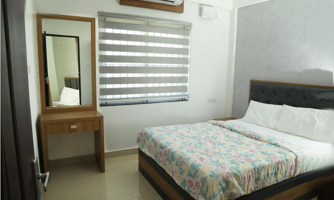 Alite Enclaves Fully Furnished Apartments Thrissur Экстерьер фото