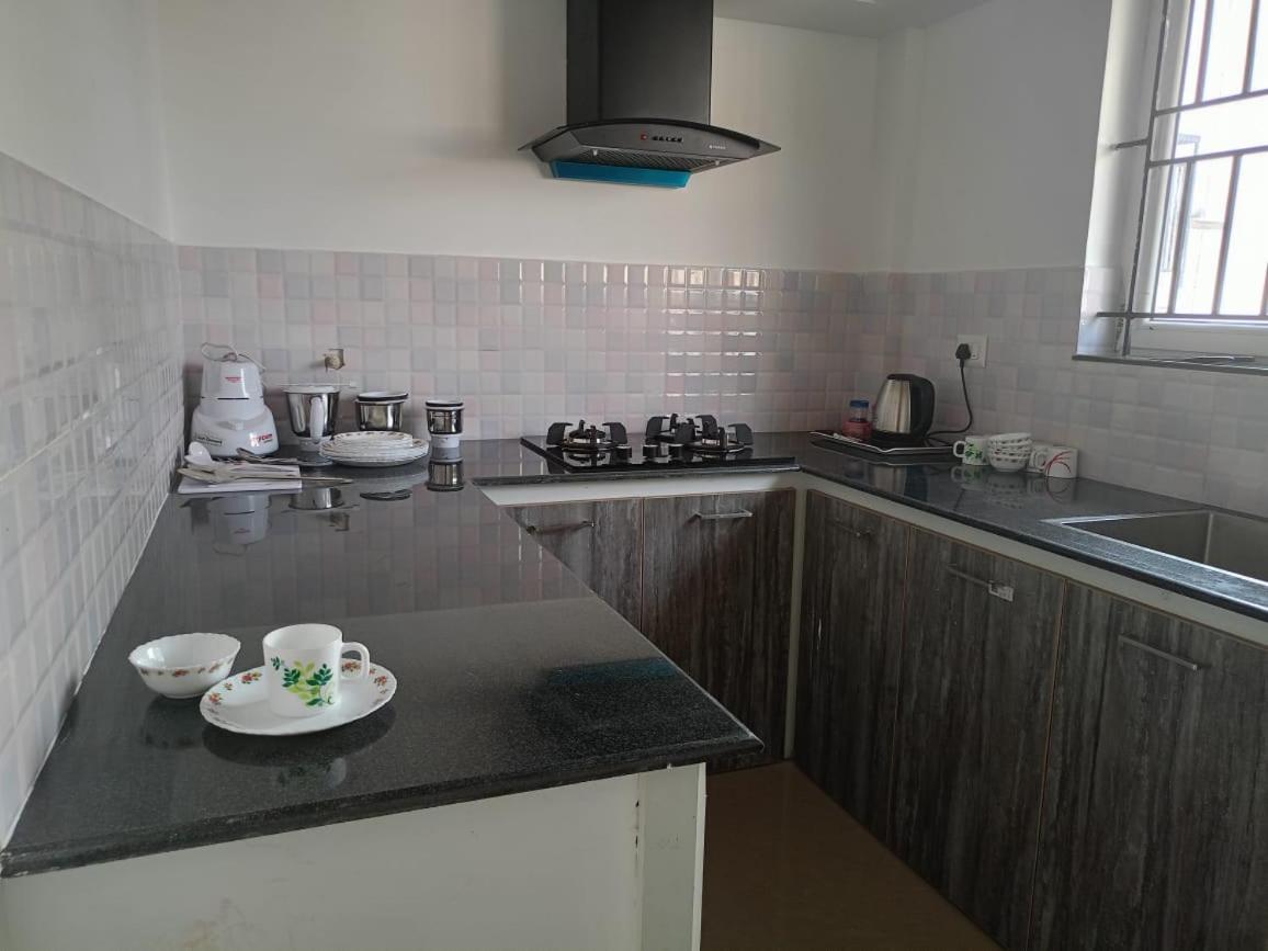 Alite Enclaves Fully Furnished Apartments Thrissur Экстерьер фото